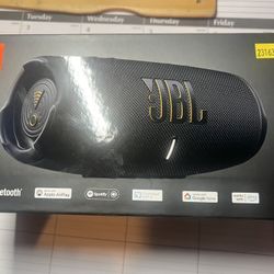 JBL Charge 5 WiFi 
