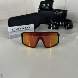 Oakley Sutro Trail Torch Matte Black w/Prizm Red Lens OO009406