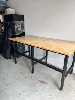 Heavy-Duty Workbench / Work Table