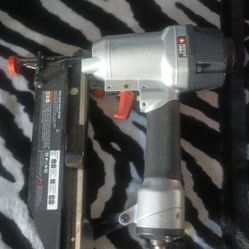 Porter Cable Finish Nailer 