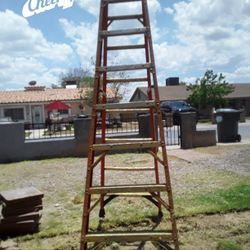 8FT LADDER 
