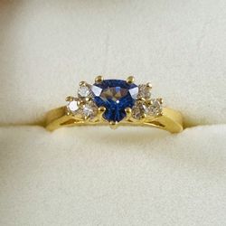 14K Gold Tanzanite And Diamond Ring 