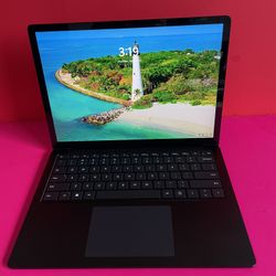Microsoft Surface Laptop 5 (2022) 13.5” Touch Screen 12th Generation intel i5 with 512GB SSD (powerful Laptop) 