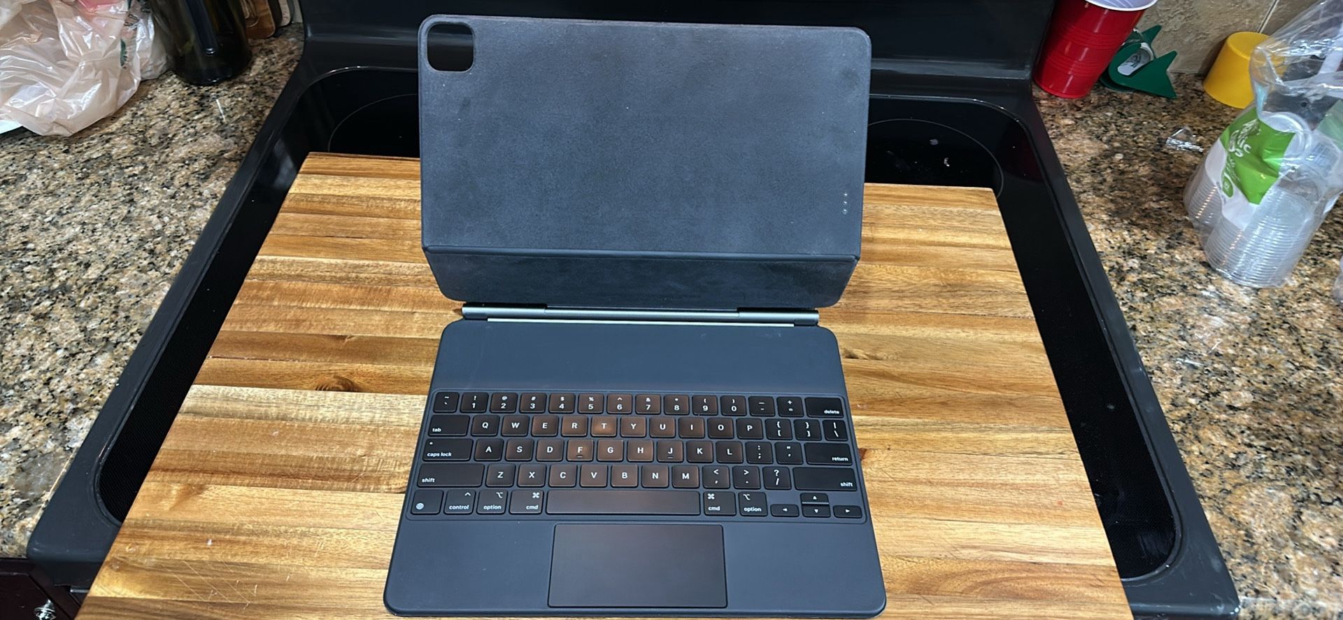 Apple Magic Keyboard 13”