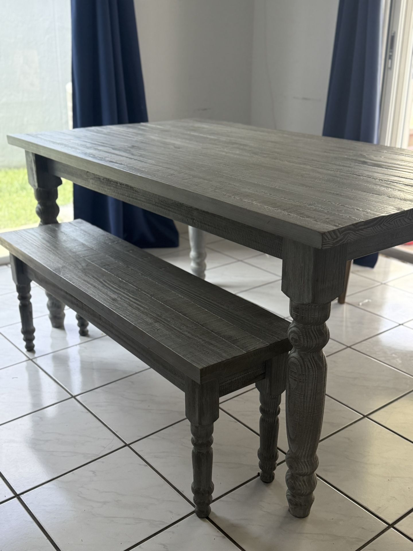Dinning Table