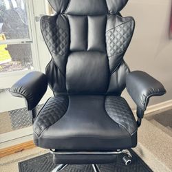 Brand New Black Vegan Leather Tall Back Big & Tall Executive Office Chair w/Slide Out Footrest