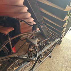 2 Bikes 