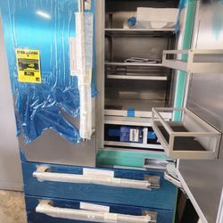 New Thermador Built In Refrigerator 42-inch Stainless Steel Panels 