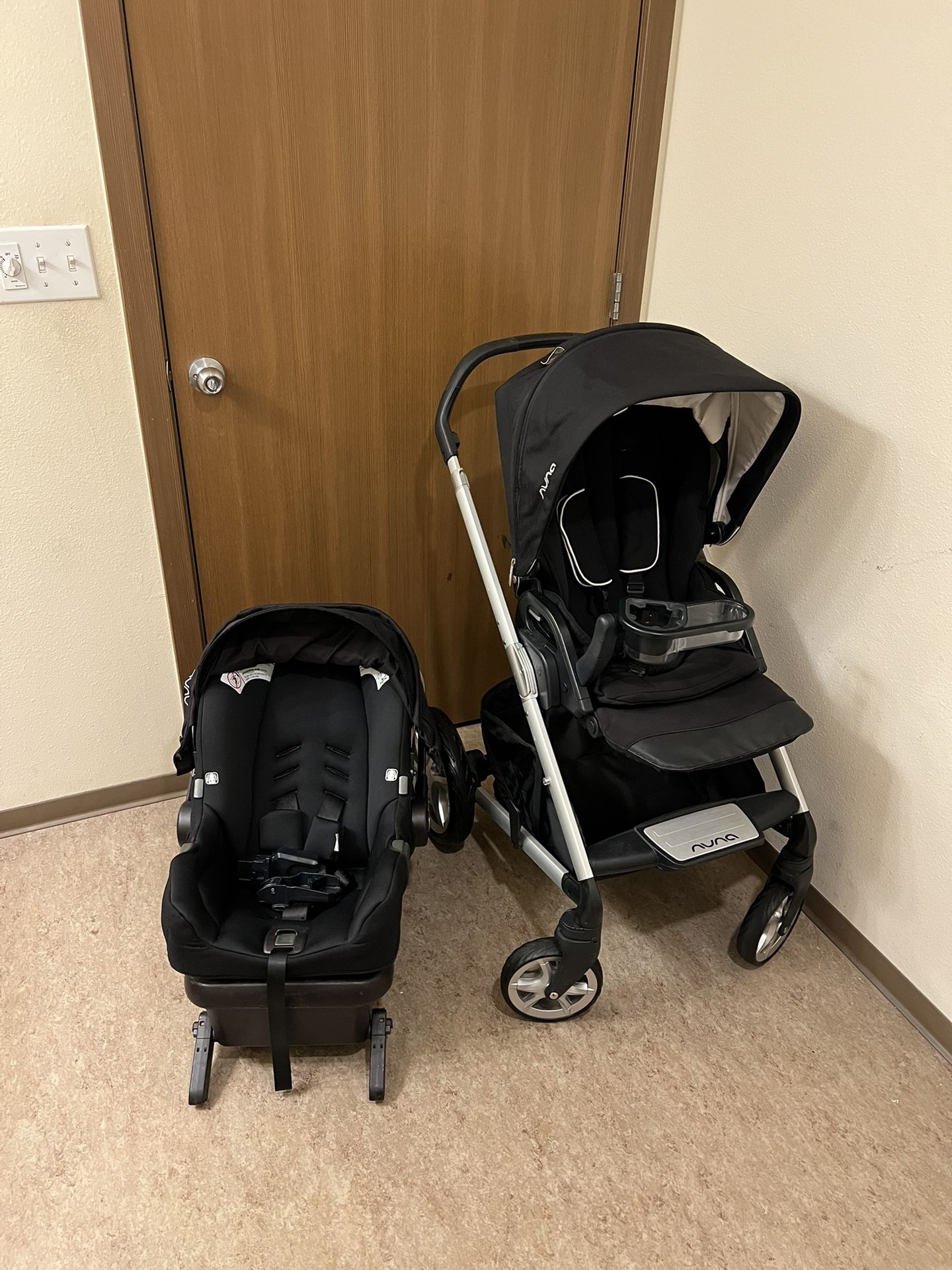 Nuna Stroller MIXX and Car Seat