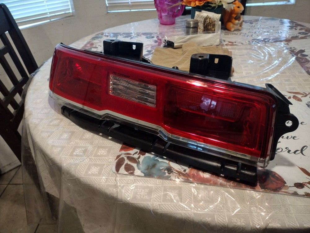 Off Brand Camaro 2014 Driver Side Rear Lights Assembly