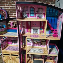 Barbie House