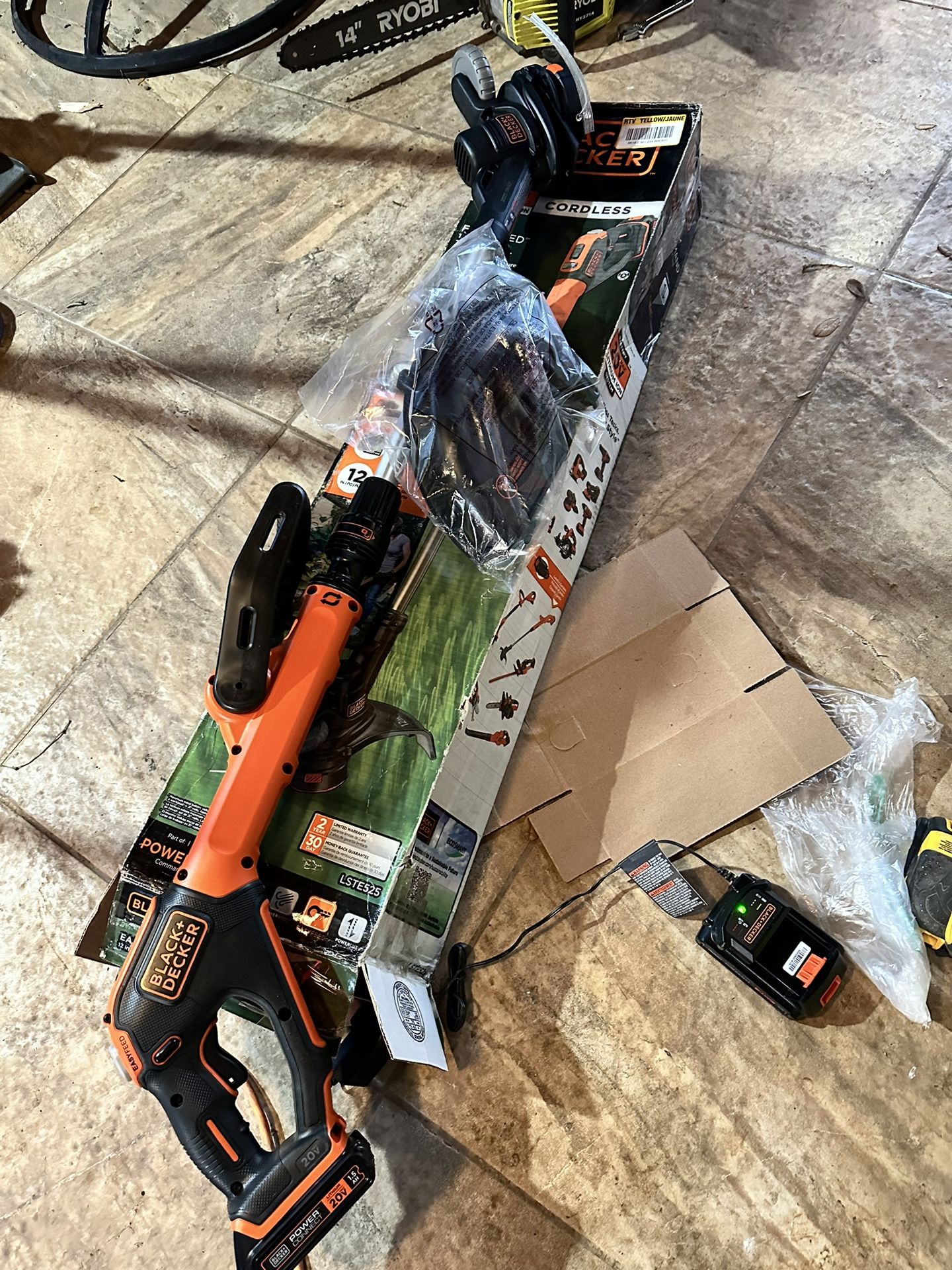 BLACK+DECKER 20V MAX Cordless Battery Powered String Trimmer Kit