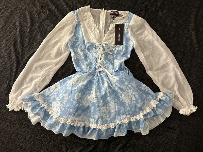 Dolls Kill Princess Peasant Beauty Costume