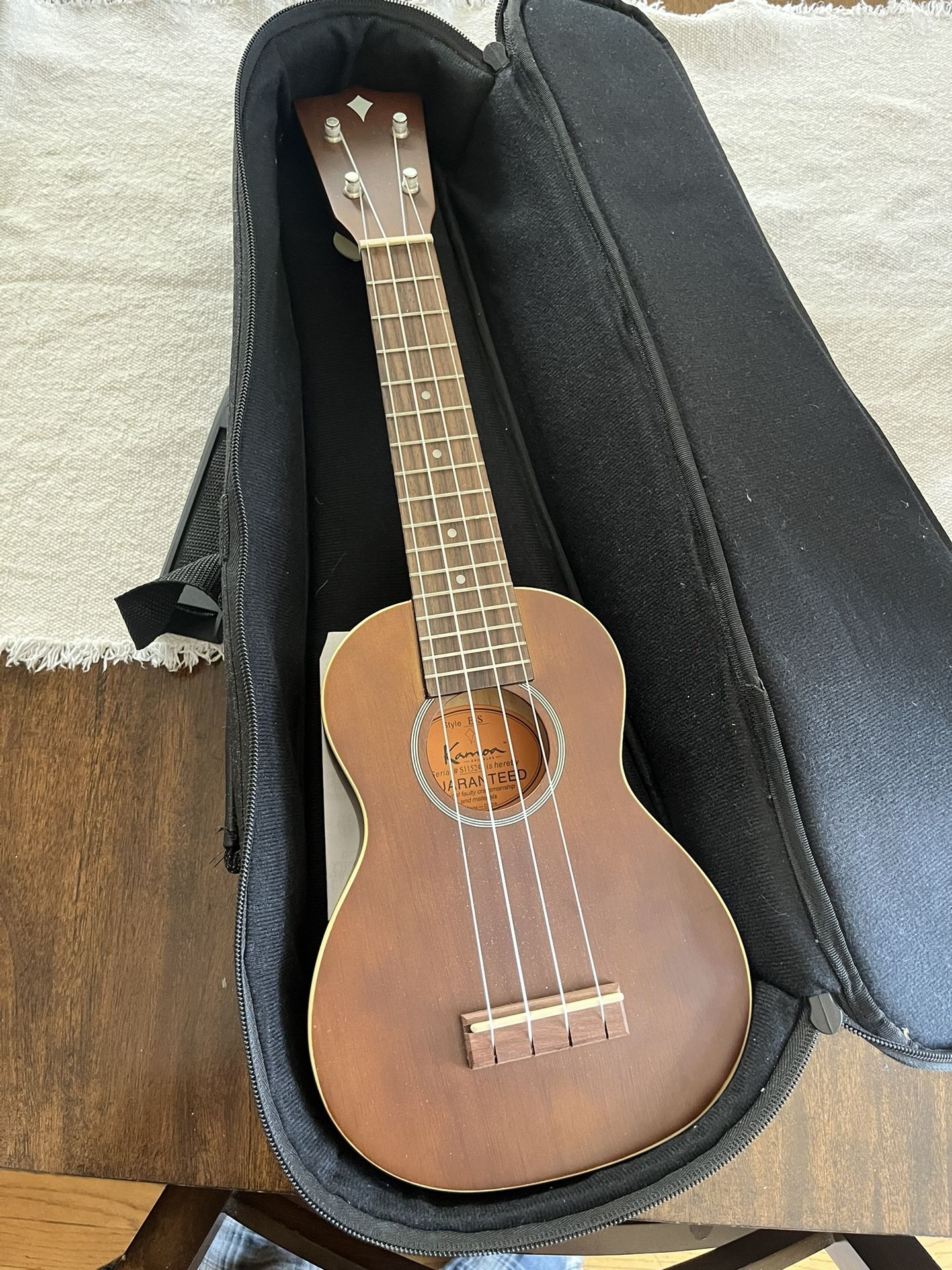 Kamoa Ukulele