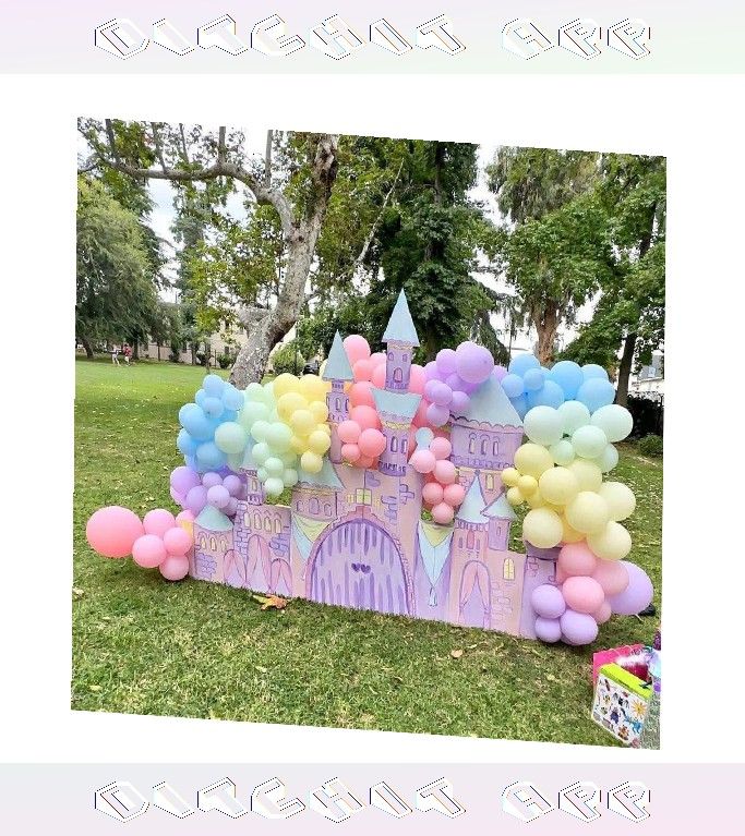 Create Unforgettable Parties with Beautiful Balloon Displays build behind
