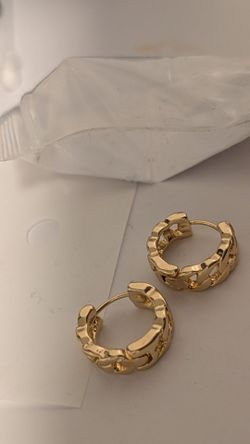 10k earrings