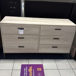 White oak 6 drawer chest dresser