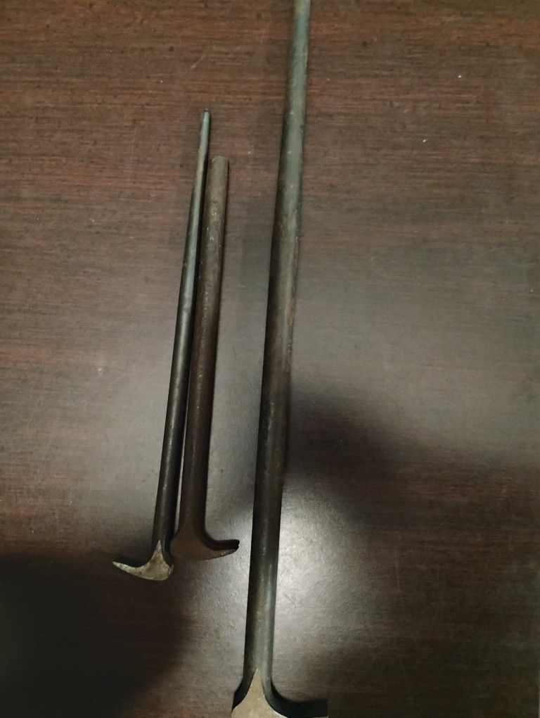 Snap-on Pry Bars And Other Tools