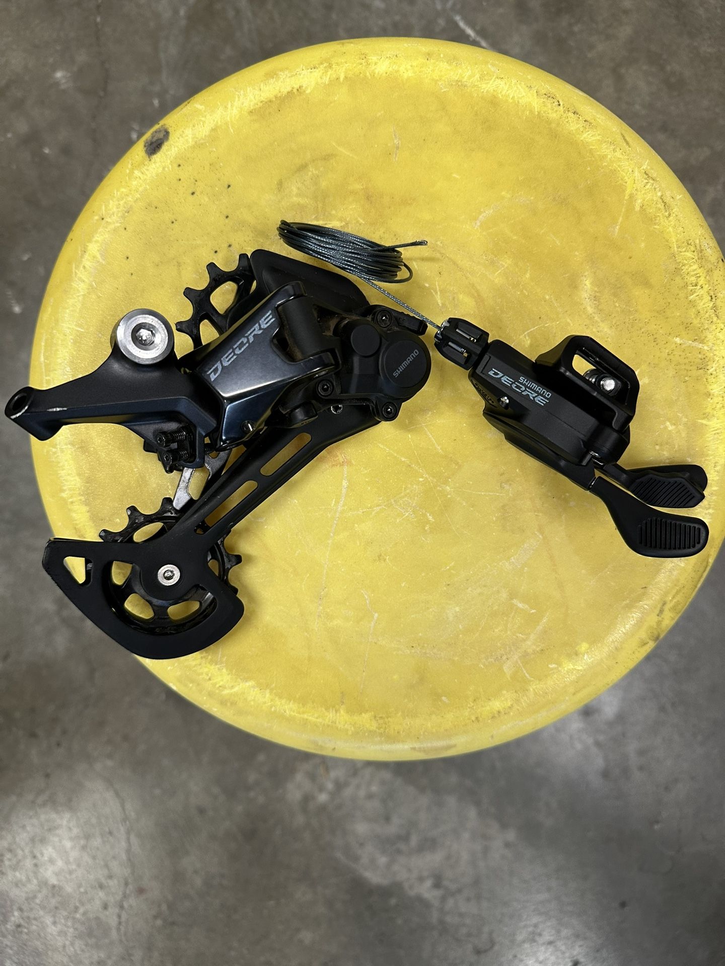 Deore 12 speed rear shifter and derailleur