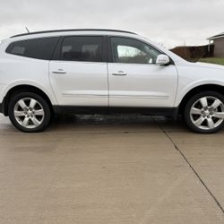 2016 Chevy Traverse 
