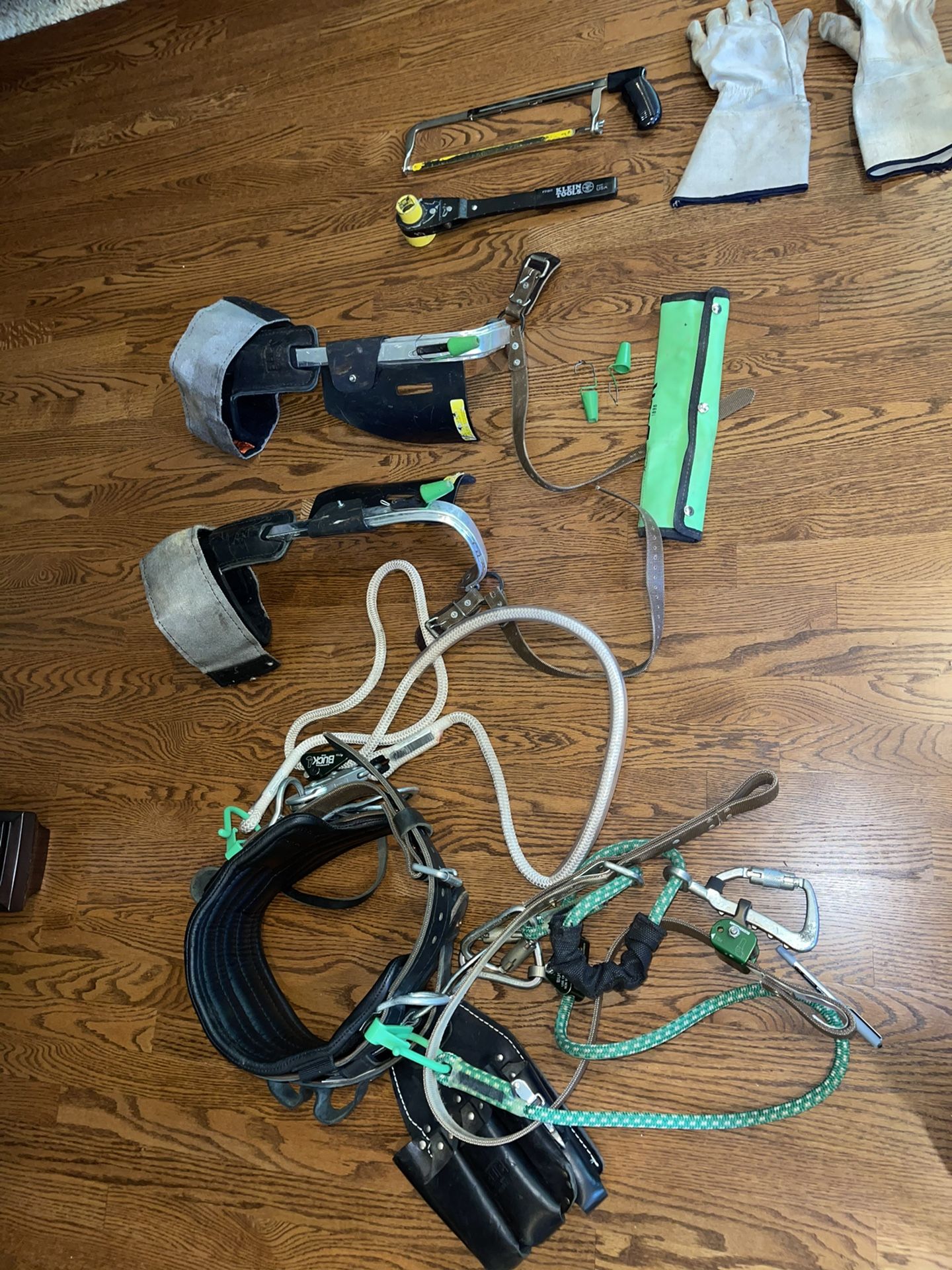 Lineman Climbing Gear Buckingham