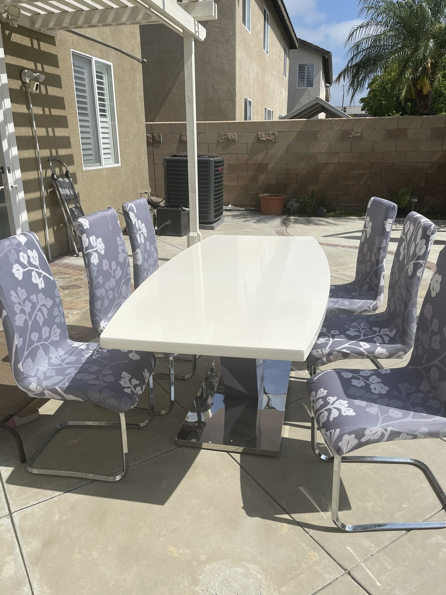 Modern Design Dining Table Set