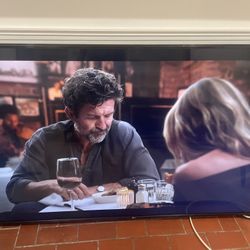 LG 75 Inch Class HDR  LED TV