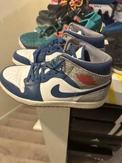 Jordan 1 True Blue 