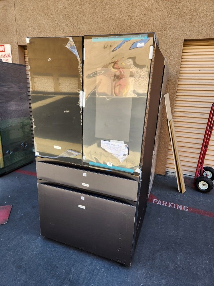 Samsung Bespoke Family Hub Refrigerator Standar Depth
