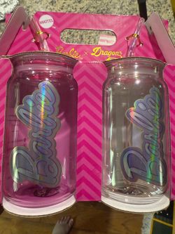 NEW Mattel Barbie Set of 2 16oz Drinking Glasses with Straws