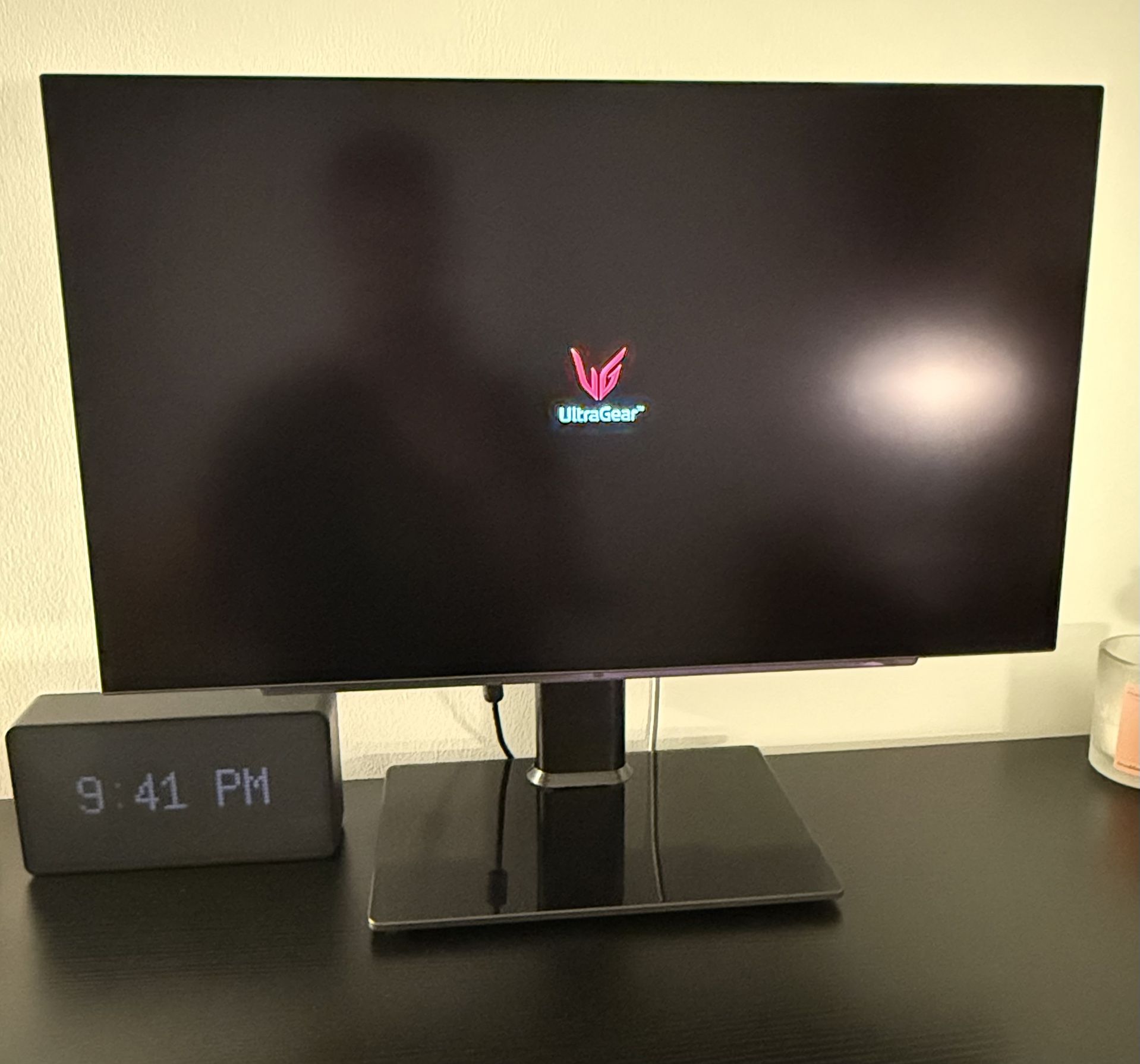 LG 27GR95QE-B | UltraGear 27" OLED Gaming Monitor | QHD | 240Hz Refresh Rate | 0.03ms Response Time