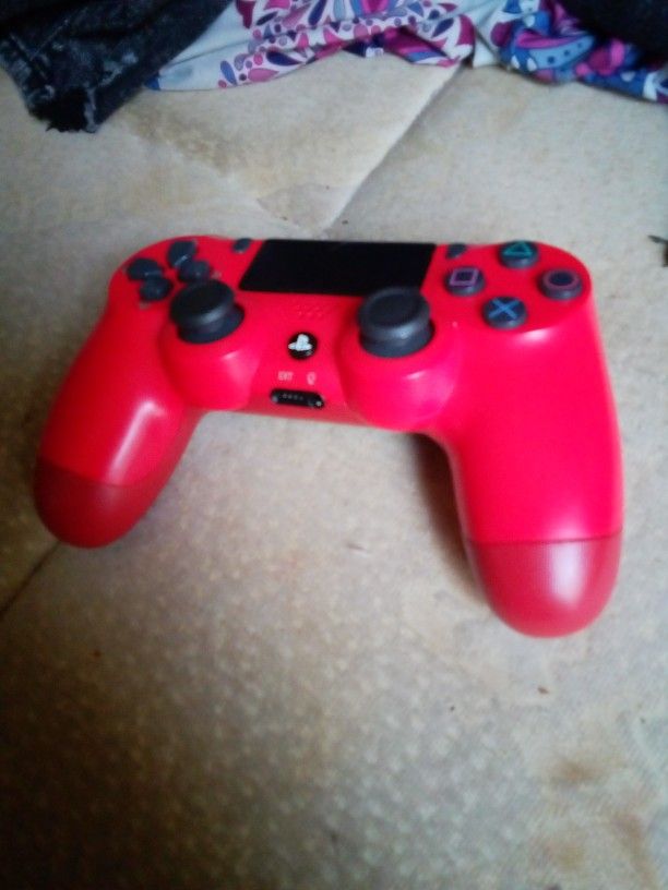 PS4 Controller