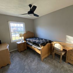 Twin Bedroom Set 