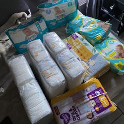 Baby diapers 