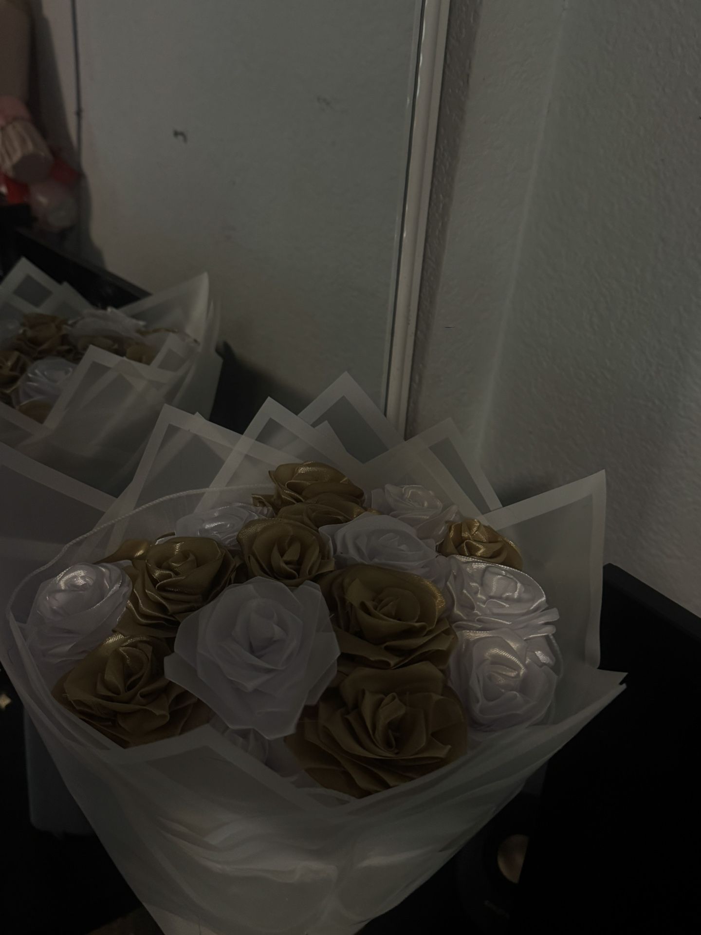 18 count ribbon roses 