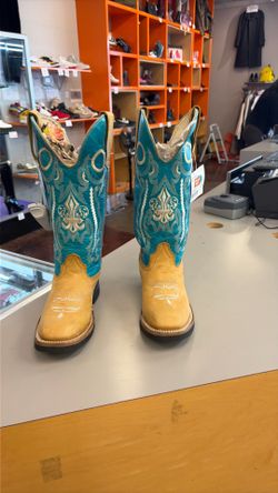 From Mexico, Real Leather Cute For Dancing If You're A Cowgirl Are Cute Just With Levi's If You're A Regular Person