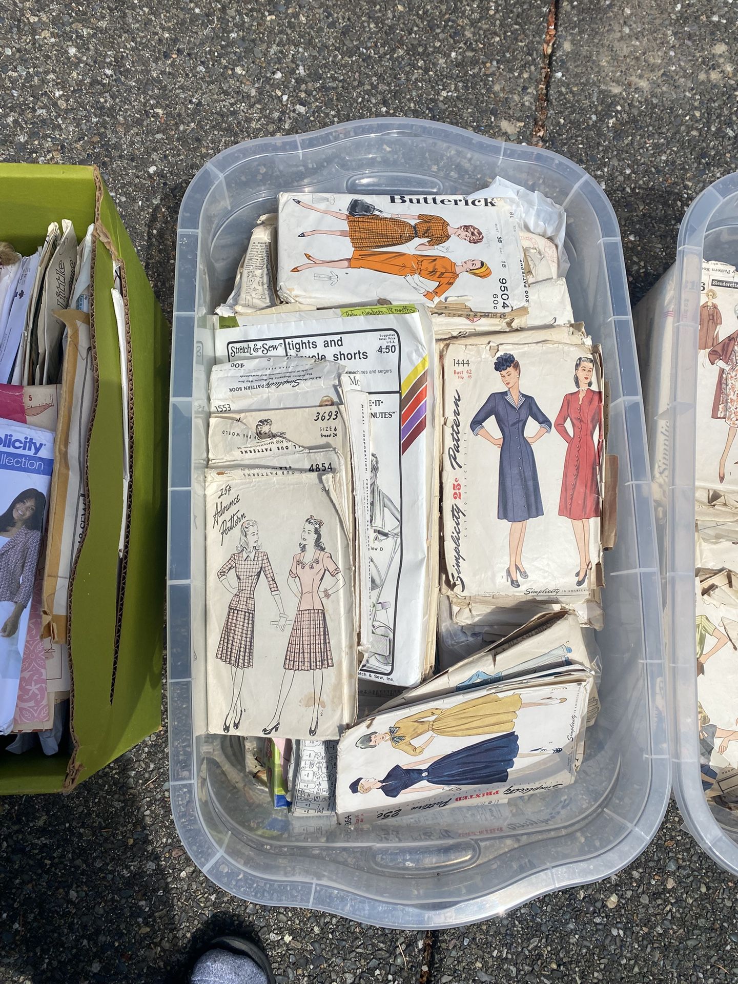 Very Rare Vintage Sewing Patterns. 3 Box Full Of Very Old Sewing Patterns
