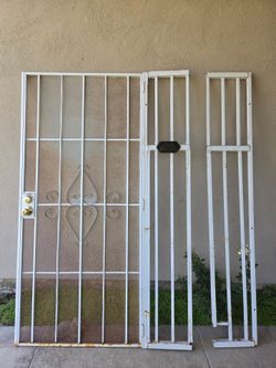 Security Metal Gate with locks 36 inches with side pieces