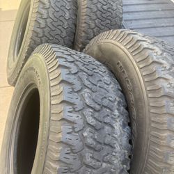 Tires 315/70.r 17 Used 