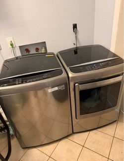 LG Steam Washer & Electric Dryer Set – Graphite Stainless