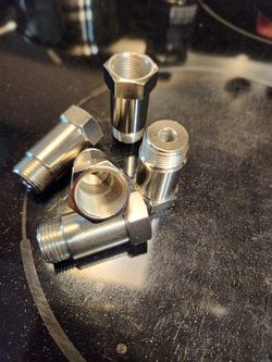 Universal O2 adapter/spacer/extension/extender