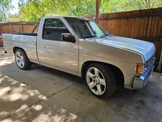 1997 Nissan Pickup