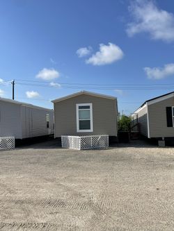 Mobile Home For Sale <> Size: 16 X 76 <> Financing Available