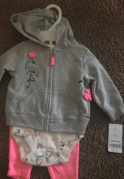 Carters 3pc 3month outfit. brand new 10$