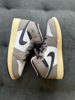 Size 6.5 Jordan 1 Mid SE White Cave Stone