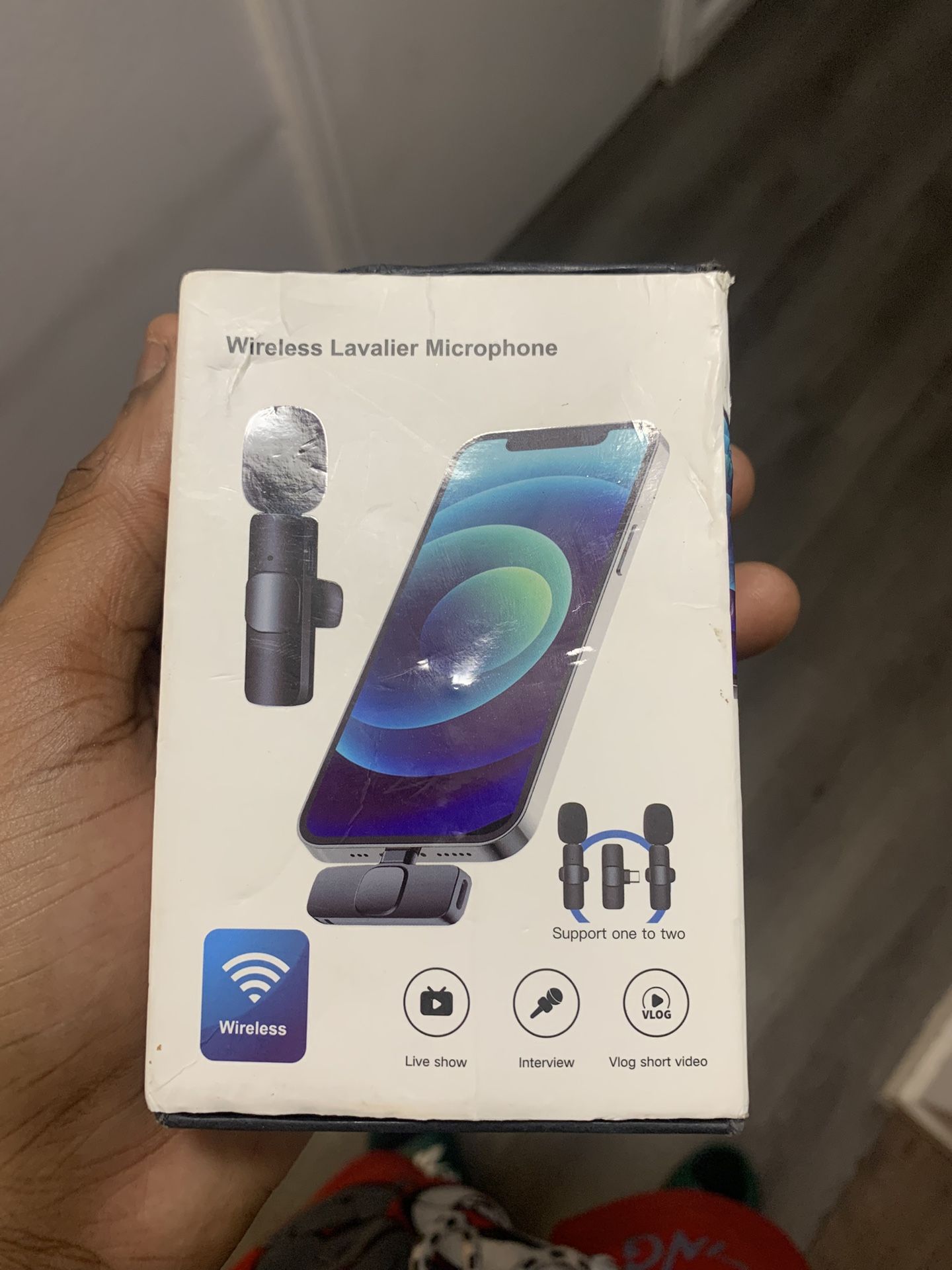 Wireless YouTuber Microphone