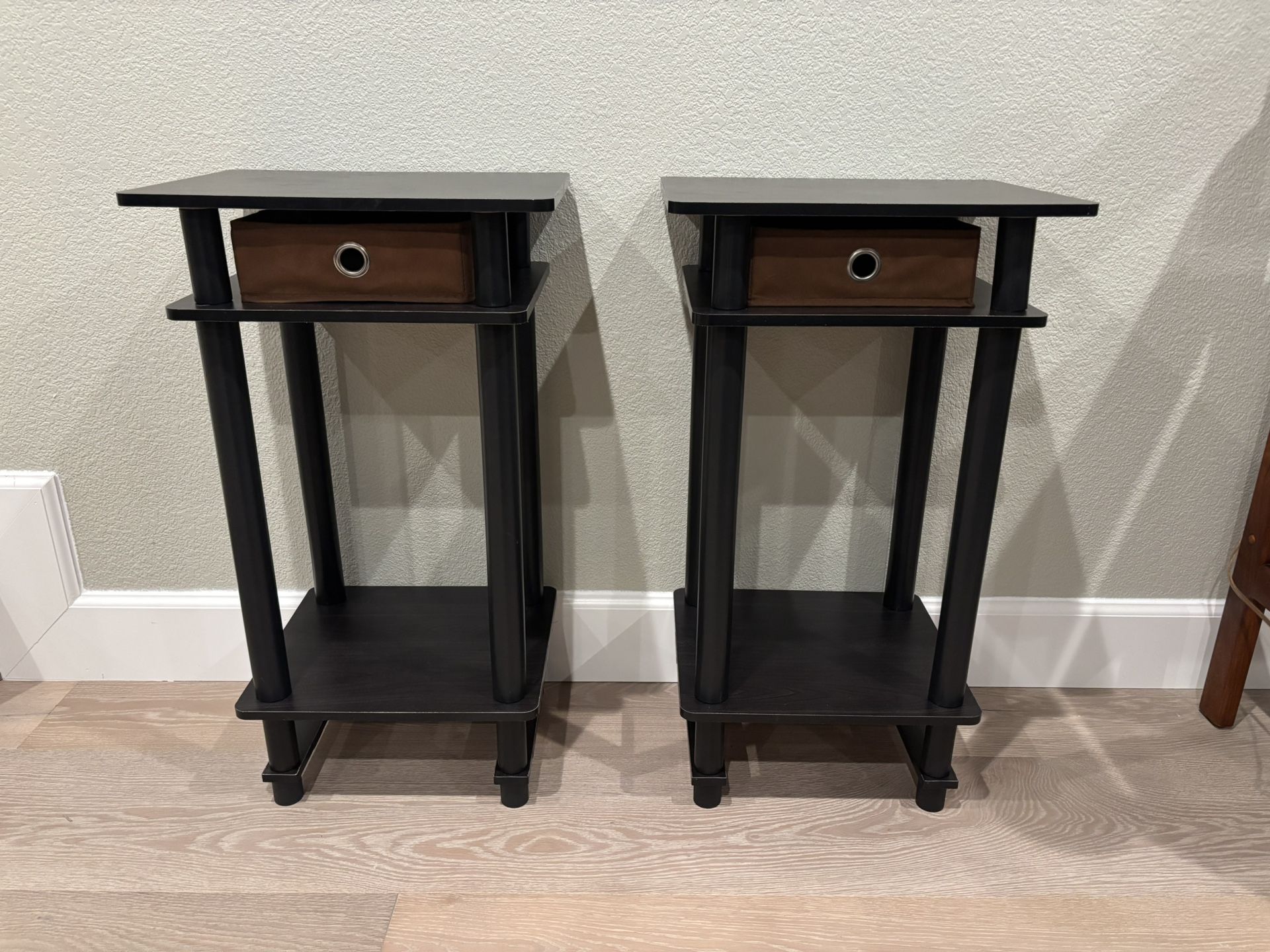 Set of 2 - Nightstands / end tables / side tables - espresso