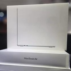 MacBook Air M2 13inch (New)