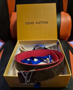 Lv belt $200