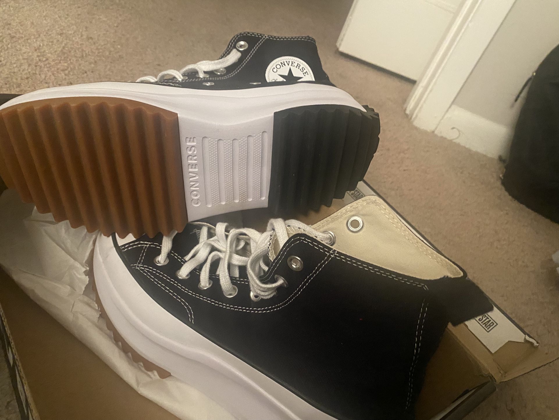 Converse Run Star Hike New